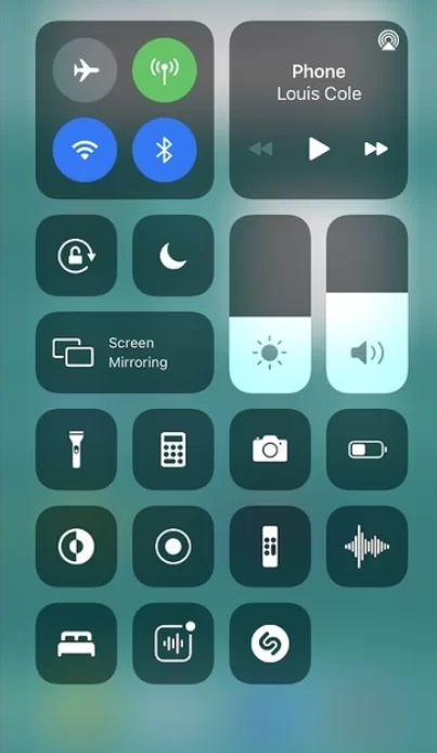 From the control center select the screen mirror option